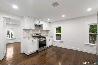 27 Clarkson Street, Ansonia, CT 06401 - Photo 21