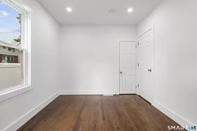 27 Clarkson Street, Ansonia, CT 06401 - Photo 11