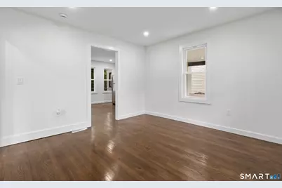 27 Clarkson Street, Ansonia, CT 06401 - Photo 9
