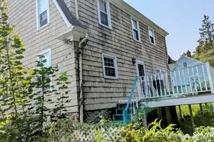 355 Curtis St, Meriden, CT 06450 - Photo 3