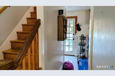 355 Curtis Street, Meriden, CT 06450 - Photo 9