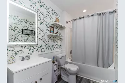 330 Short Beach Road #I4, East Haven, CT 06512 - Photo 15