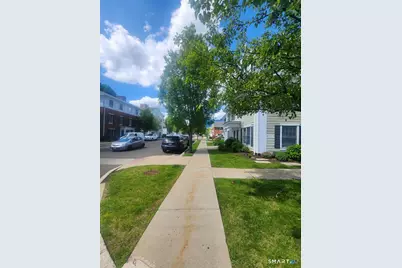 36 Fairgate Drive, Stamford, CT 06902 - Photo 11