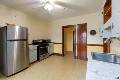251 Monroe Street, New Britain, CT 06052 - Photo 23