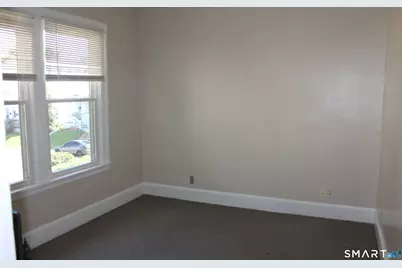 17 Akron Street, Meriden, CT 06450 - Photo 21
