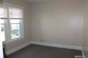 17 Akron St, Meriden, CT 06450 - Photo 21