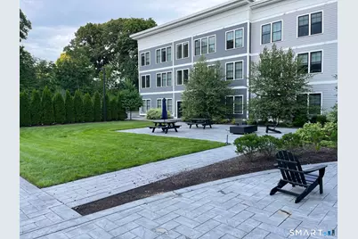 33 Old Tavern Road, Orange, CT 06477 - Photo 9