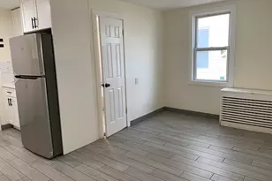 424 Dixwell Ave, New Haven, CT 06511 - Photo 5