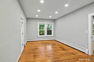 24 Park Terrace, Hartford, CT 06106 - Photo 9