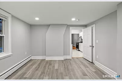 24 Park Terrace, Hartford, CT 06106 - Photo 17