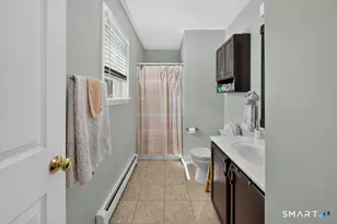 25 Jefferson St, Manchester, CT 06042 - Photo 25