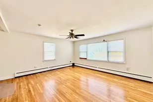 101 Webb Ave, Stamford, CT 06902 - Photo 23