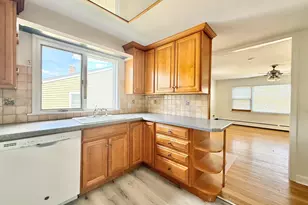 101 Webb Ave, Stamford, CT 06902 - Photo 27