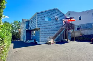 101 Webb Ave, Stamford, CT 06902 - Photo 23