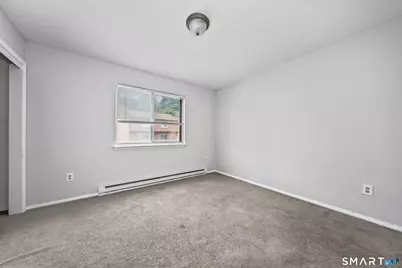 909 Hamilton Avenue #5, Waterbury, CT 06706 - Photo 5