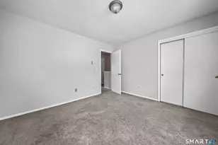 909 Hamilton Ave, Waterbury, CT 06706 - Photo 17