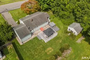 707 Oronoke Rd, Waterbury, CT 06708 - Photo 5