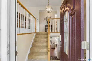 21 Sussex Pl, Stamford, CT 06905 - Photo 3
