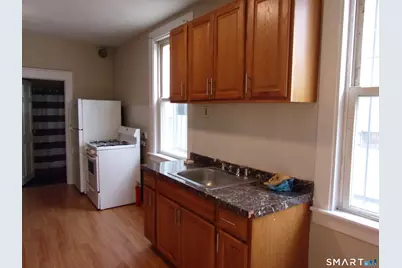 158 High Street #1st flr south, New Britain, CT 06051 - Photo 3