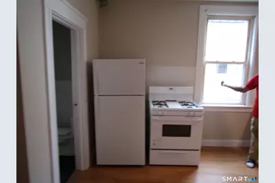 158 High Street #1st flr south, New Britain, CT 06051 - Photo 11