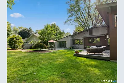 36 Bainton Road, West Hartford, CT 06117 - Photo 35