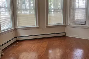 71 Nash St, New Haven, CT 06511 - Photo 1