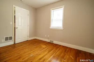 13 Ingraham Place, Bristol, CT 06010 - Photo 17