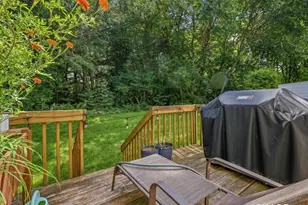 2900 Dover Ct, Windsor, CT 06095 - Photo 13