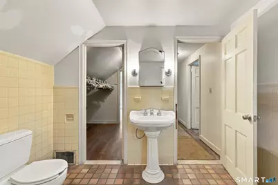 54 Ferncliff Drive, West Hartford, CT 06117 - Photo 25