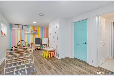 26 Pleasant Street, Bethel, CT 06801 - Photo 19