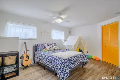 26 Pleasant Street, Bethel, CT 06801 - Photo 15