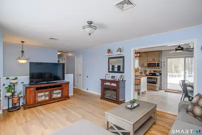 26 Pleasant Street, Bethel, CT 06801 - Photo 9