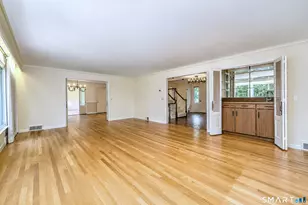 24 Inverness Rd, Trumbull, CT 06611 - Photo 15