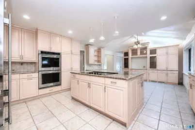 24 Inverness Road, Trumbull, CT 06611 - Photo 7