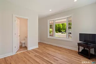 47 Summit Ridge Rd, Stamford, CT 06902 - Photo 21