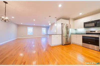 9 Englewood Avenue #C, West Hartford, CT 06110 - Photo 7