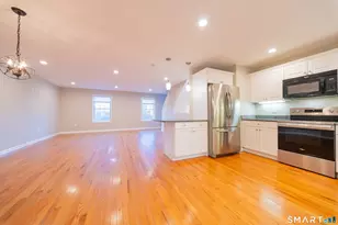 9 Englewood Ave, West Hartford, CT 06110 - Photo 7