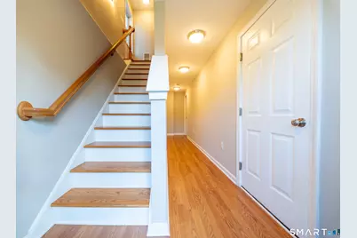 9 Englewood Avenue #C, West Hartford, CT 06110 - Photo 3