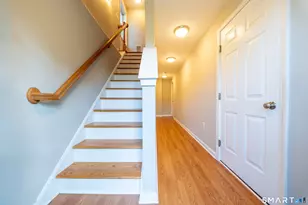 9 Englewood Ave, West Hartford, CT 06110 - Photo 3