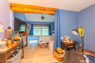 19 Vidich Ln, Naugatuck, CT 06770 - Photo 9