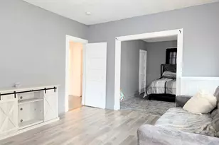 557 Wilmot Ave, Bridgeport, CT 06607 - Photo 15
