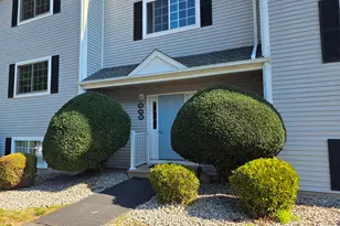 310 Boston Post Rd, Waterford, CT 06385 - Photo 1