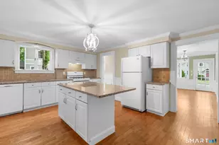 84 New Rd, Avon, CT 06001 - Photo 19
