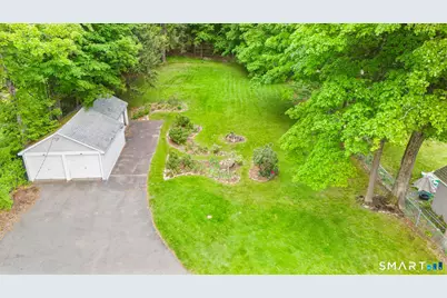 84 New Road, Avon, CT 06001 - Photo 3