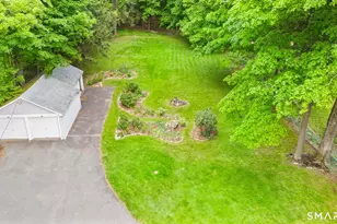 84 New Rd, Avon, CT 06001 - Photo 3