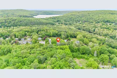 84 New Road, Avon, CT 06001 - Photo 5