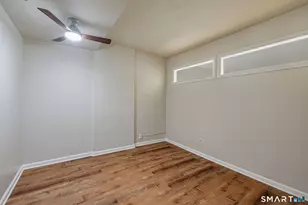 80 Cartright St, Bridgeport, CT 06604 - Photo 13