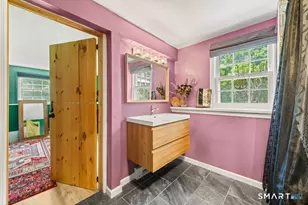28 Oak Grove Rd, Brookfield, CT 06804 - Photo 31