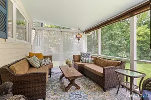 28 Oak Grove Rd, Brookfield, CT 06804 - Photo 11