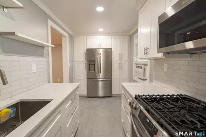 66 Courtland Avenue #C4, Stamford, CT 06902 - Photo 9